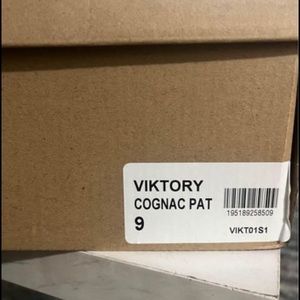 Steven madden boots size 9